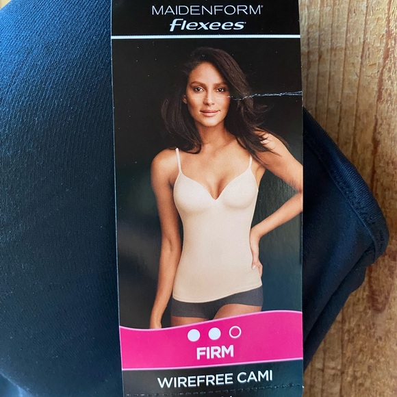 Maidenform Flexees - FIRM wirefree cami. - Picture 3 of 5